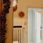 Maison Saint בית הארחה 3*