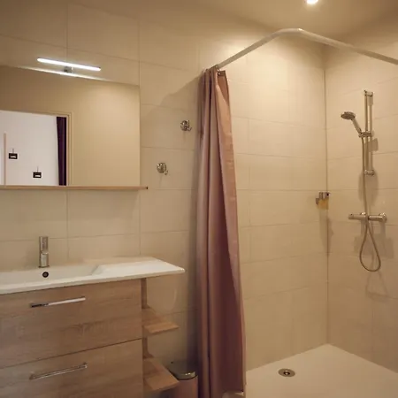 Maison Saint 3* Montelimar